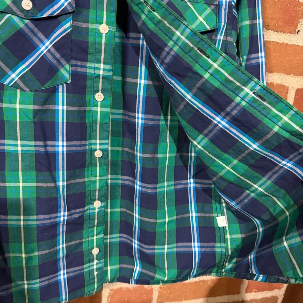 Green Emerald Button Down!